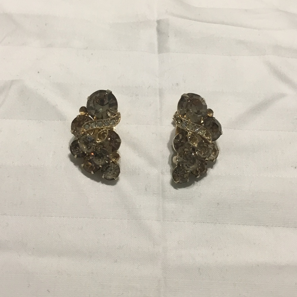 Eisenberg ice clip on earrings